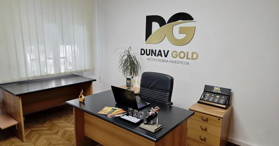 Dunav Gold centre on Hadži Ruvimova Street, with a desk, products on display and the company sign on the wall.
